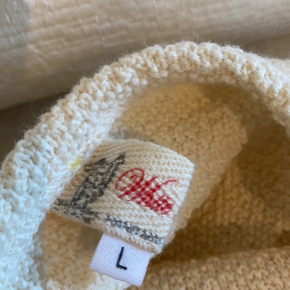 Super soft asymmetrical skirt - Picture 6 of 7